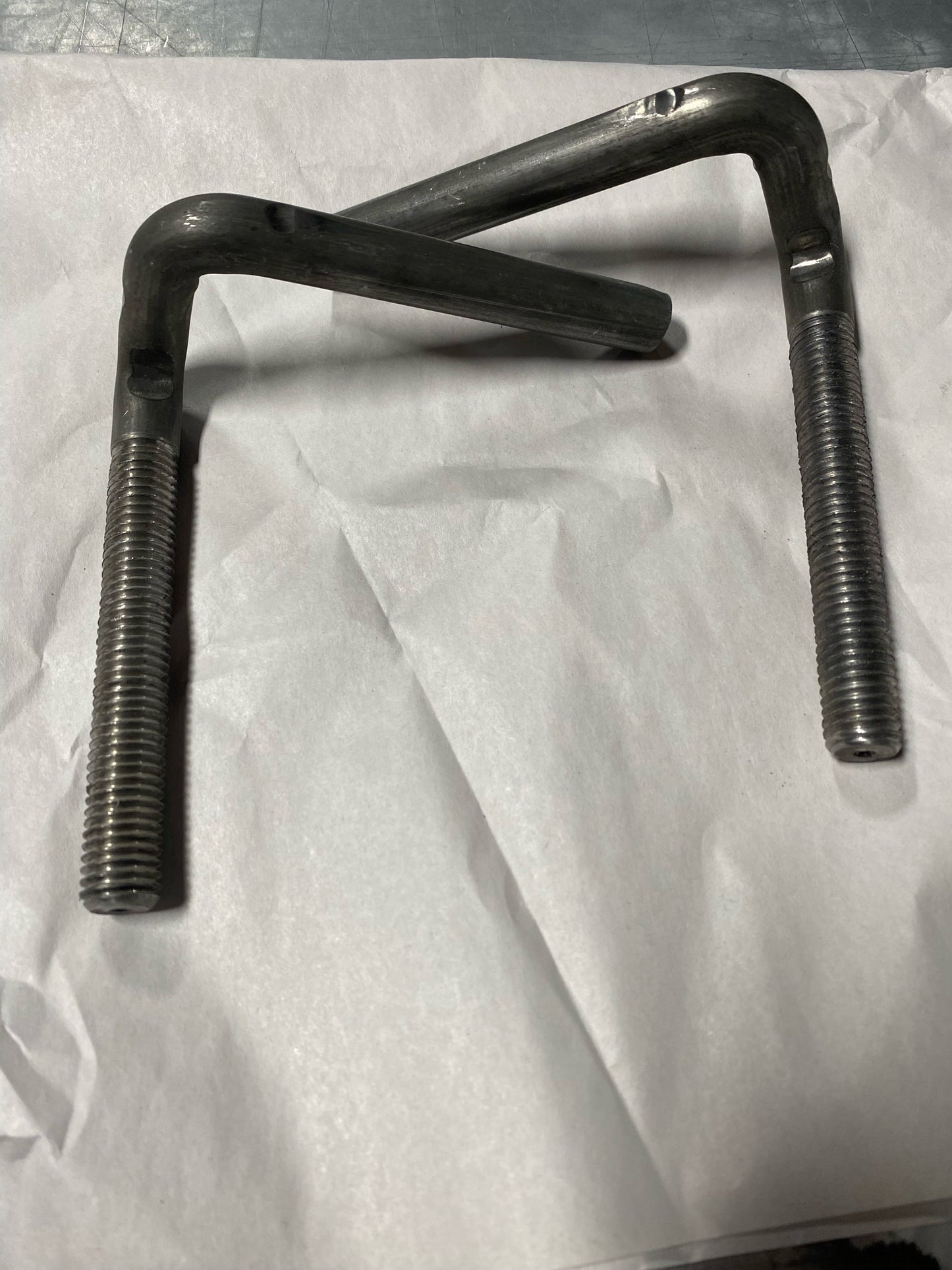 L BOLTS/OLD STYLE DIVIDERS-