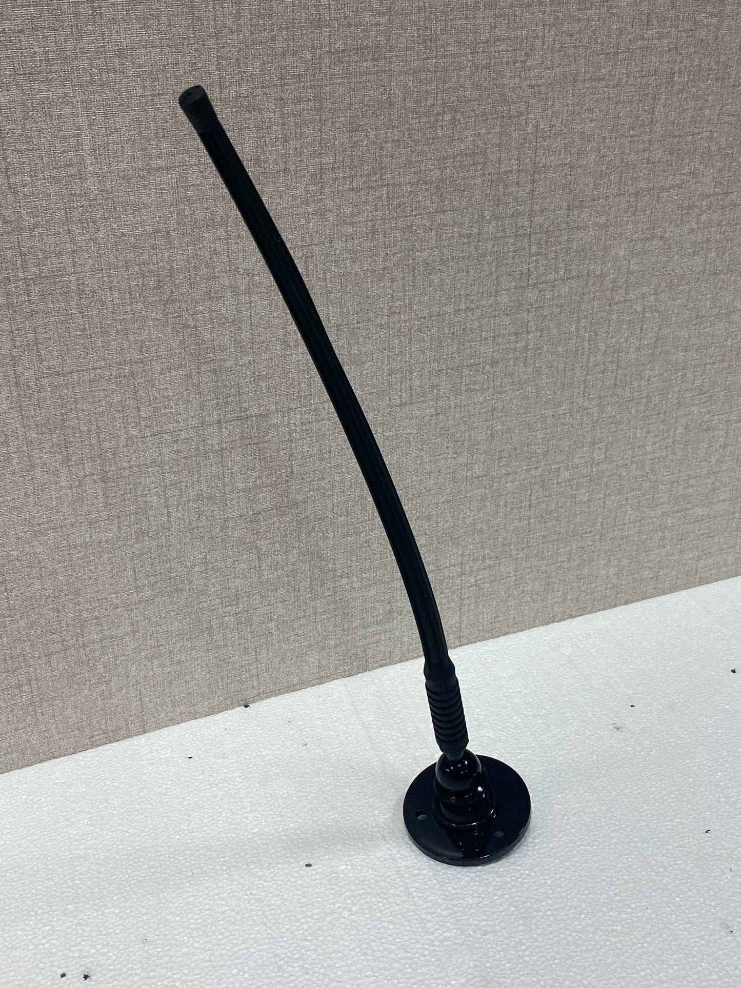Radio Antenna-