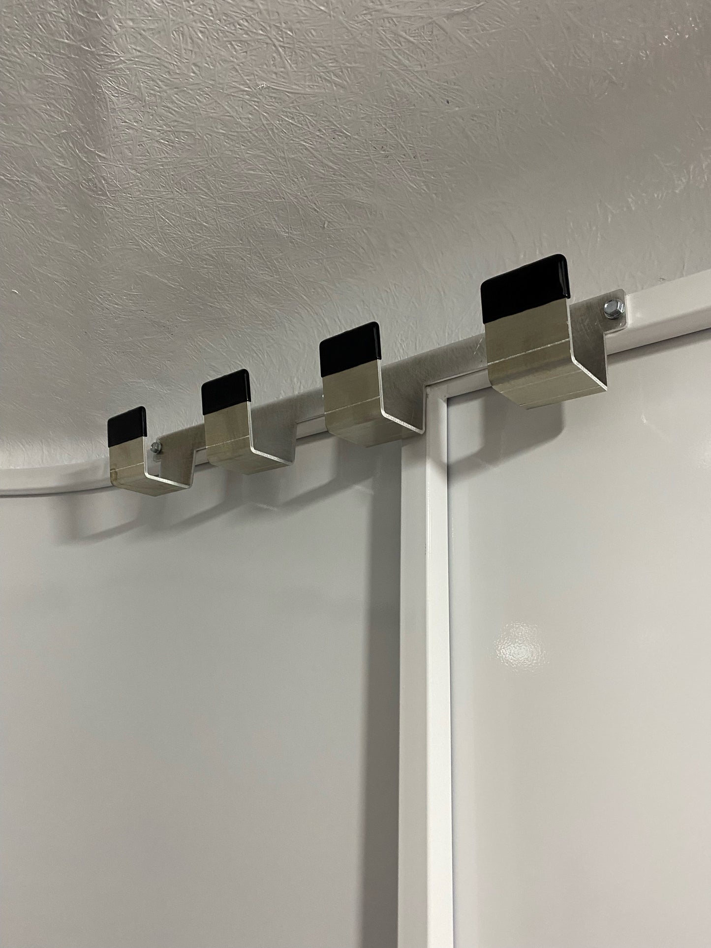 Tack holder/ Aluminum hooks-